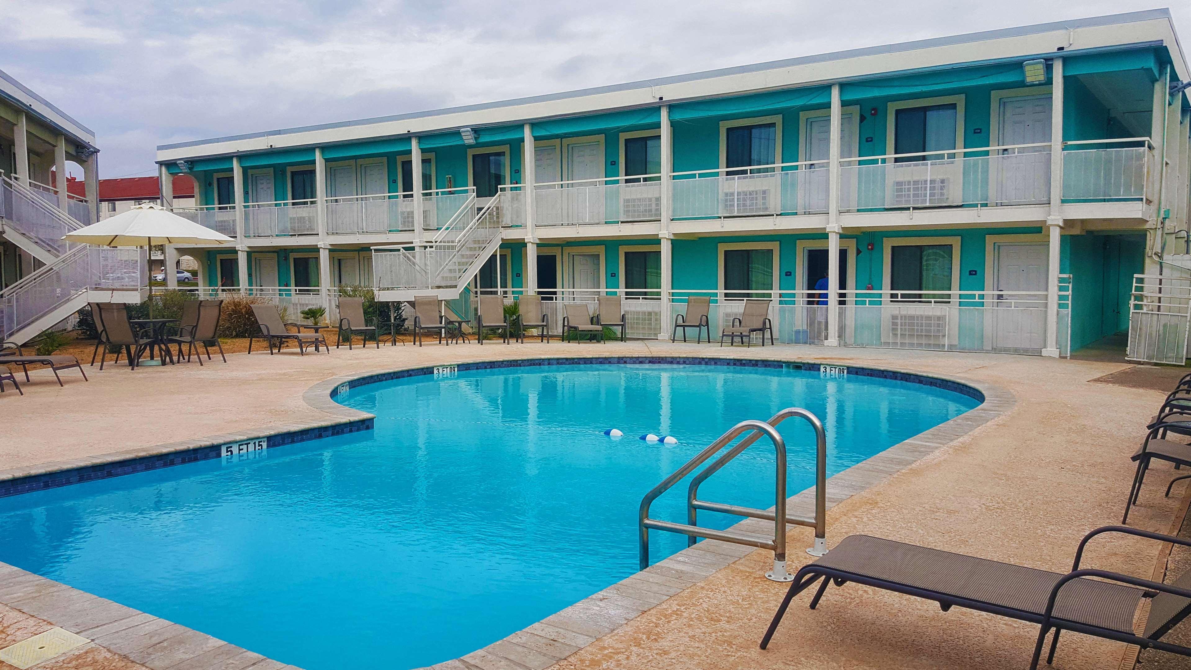 Hotel Laredo Hotel Inn